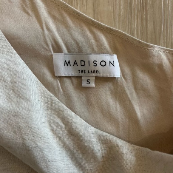 COPY - Linen Mini Dress Dress One-Shoulder Madison the Label Size Small - Picture 2 of 2